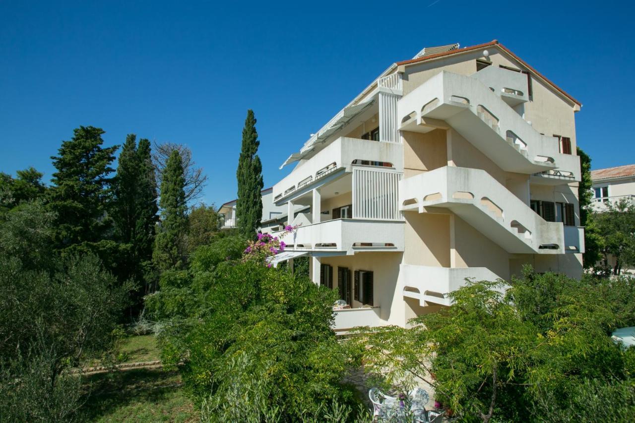 Apartments With A Parking Space Novalja, Pag - 6552 Екстериор снимка