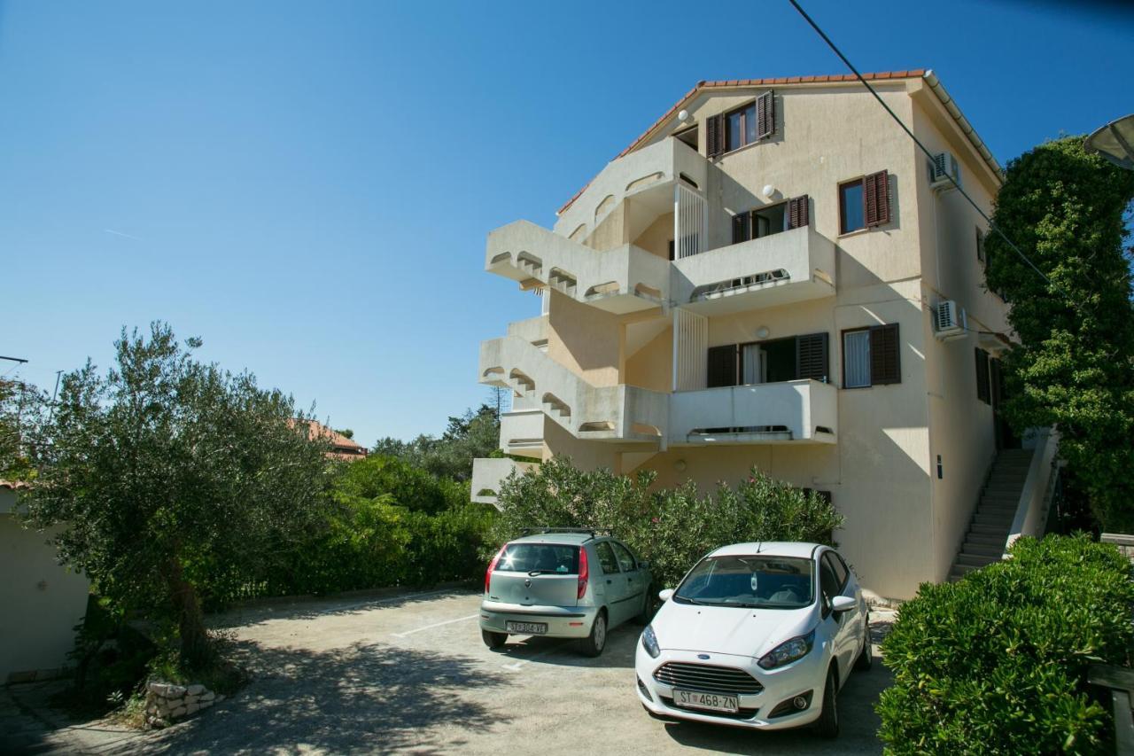 Apartments With A Parking Space Novalja, Pag - 6552 Екстериор снимка