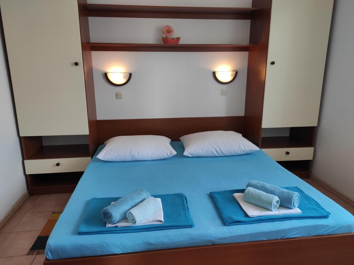 Apartments With A Parking Space Novalja, Pag - 6552 Екстериор снимка