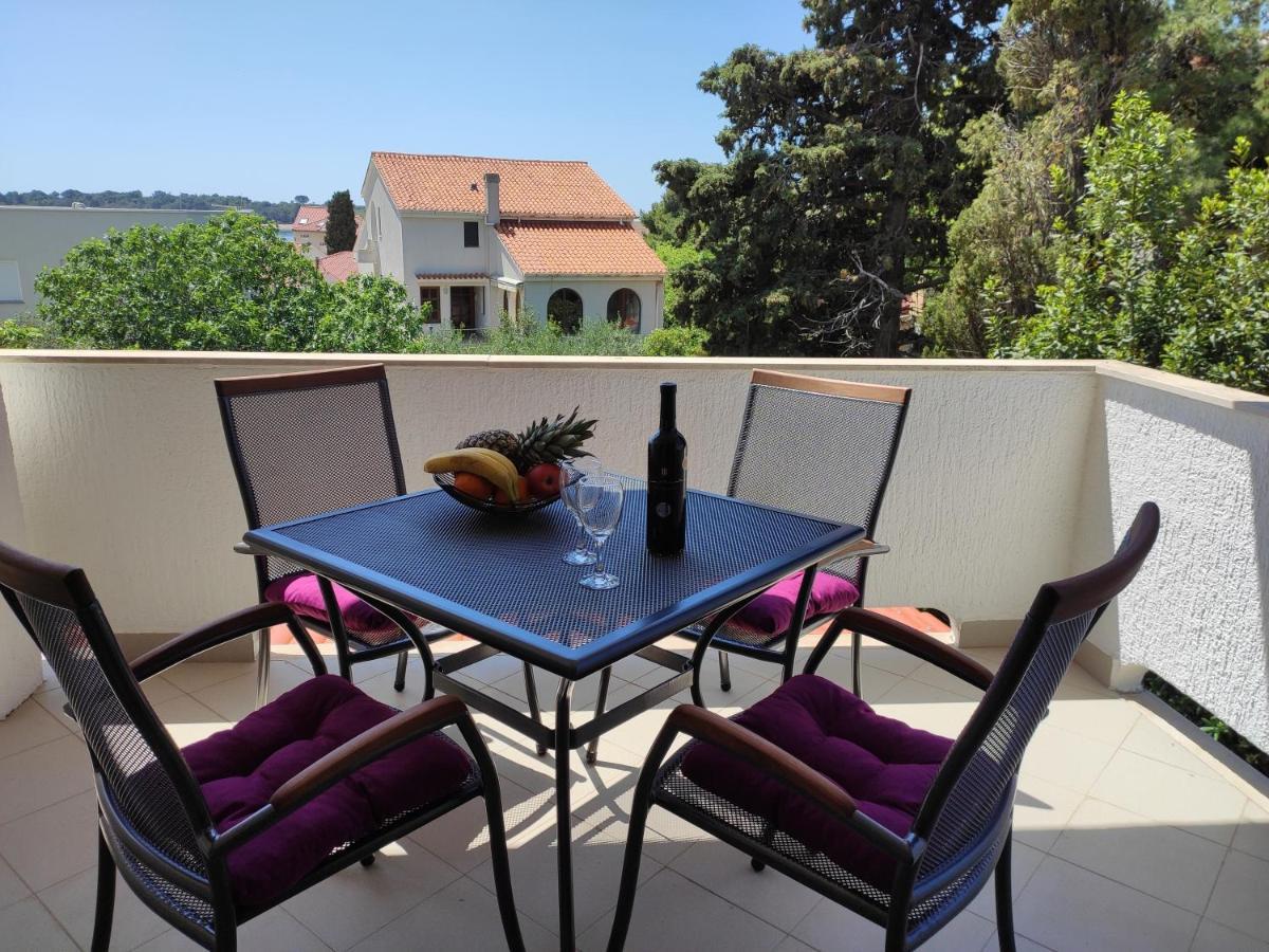 Apartments With A Parking Space Novalja, Pag - 6552 Екстериор снимка